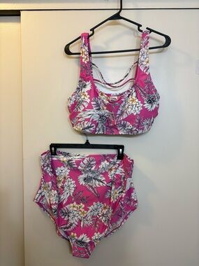 Motherhood Maternity Beach Bump Pink Floral Maternity Swim Top and bottoms.